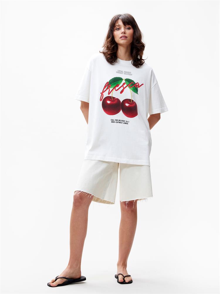 Catwalk Junkie Oversized graphic Tshirt