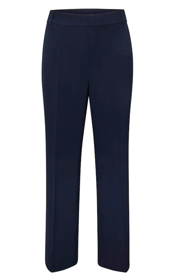 MY ESSENTIAL WARDROBE 29 THE TAILORED PANT