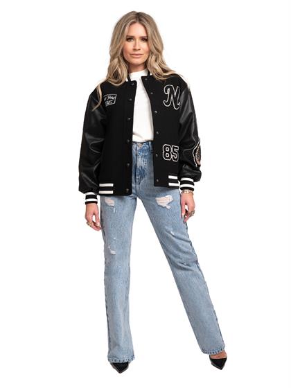 Nikkie Heidi Bomber