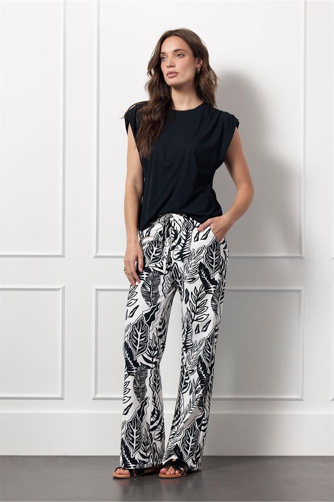 Studio Anneloes Abigail leaves trousers