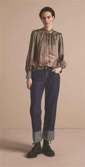 SUMMUM Top puffy sleeves fine leaves