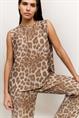 Yaya Mouwloze top met luipaardprint