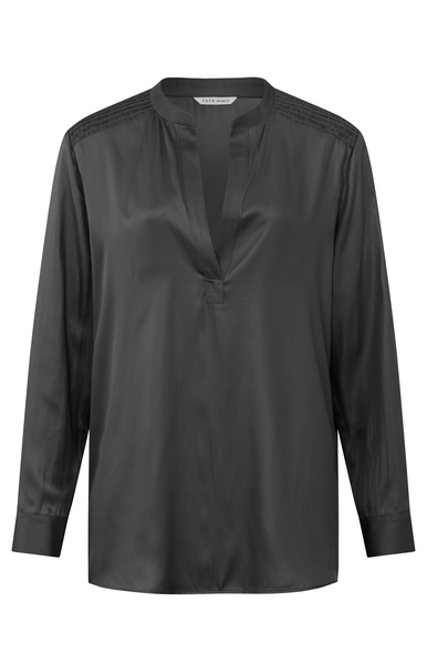 Yaya Satin v-neck top w. smock